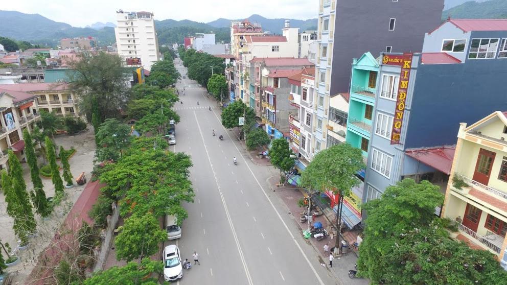 Khach San Kim Dong Hoang Nga Ngoại thất bức ảnh